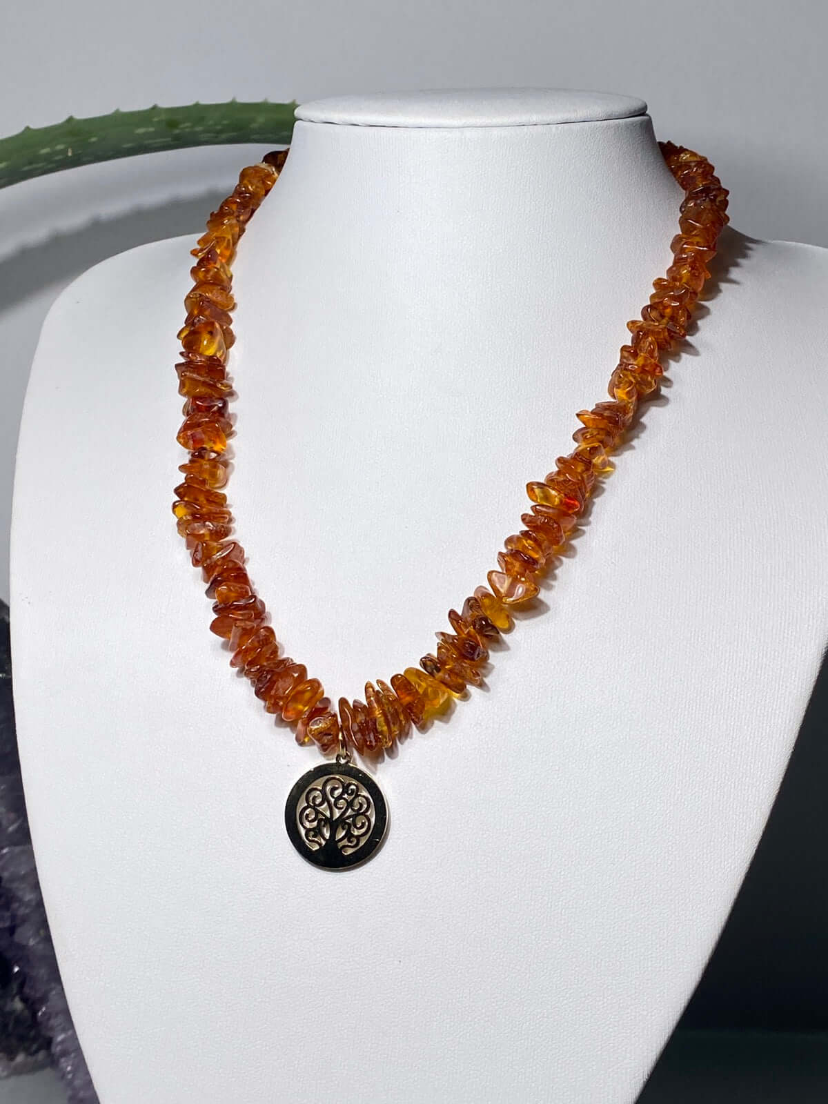 BERNSTEIN, Halskette mit Baum des Lebens - Charm -