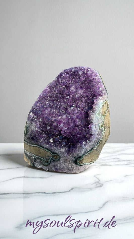 Amethyst Druse 1,34 kg ( Unikat )