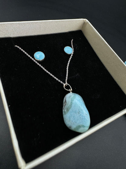 LARIMAR -Set mit Splitter-Armband, Kettenanhänger und Ohrstecker in Geschenkbox