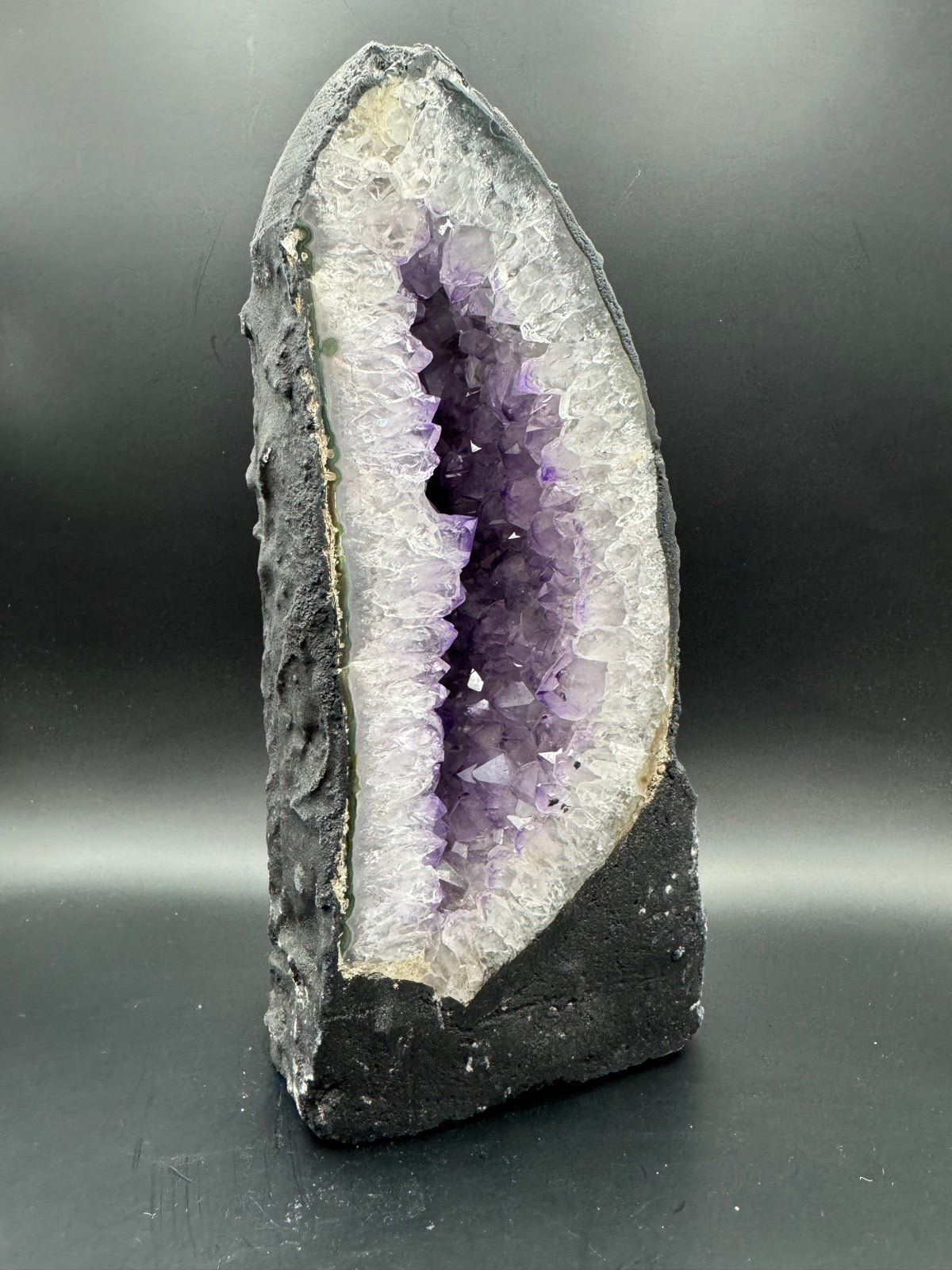 Amethyst Geode 2597 Gramm ( Unikat)