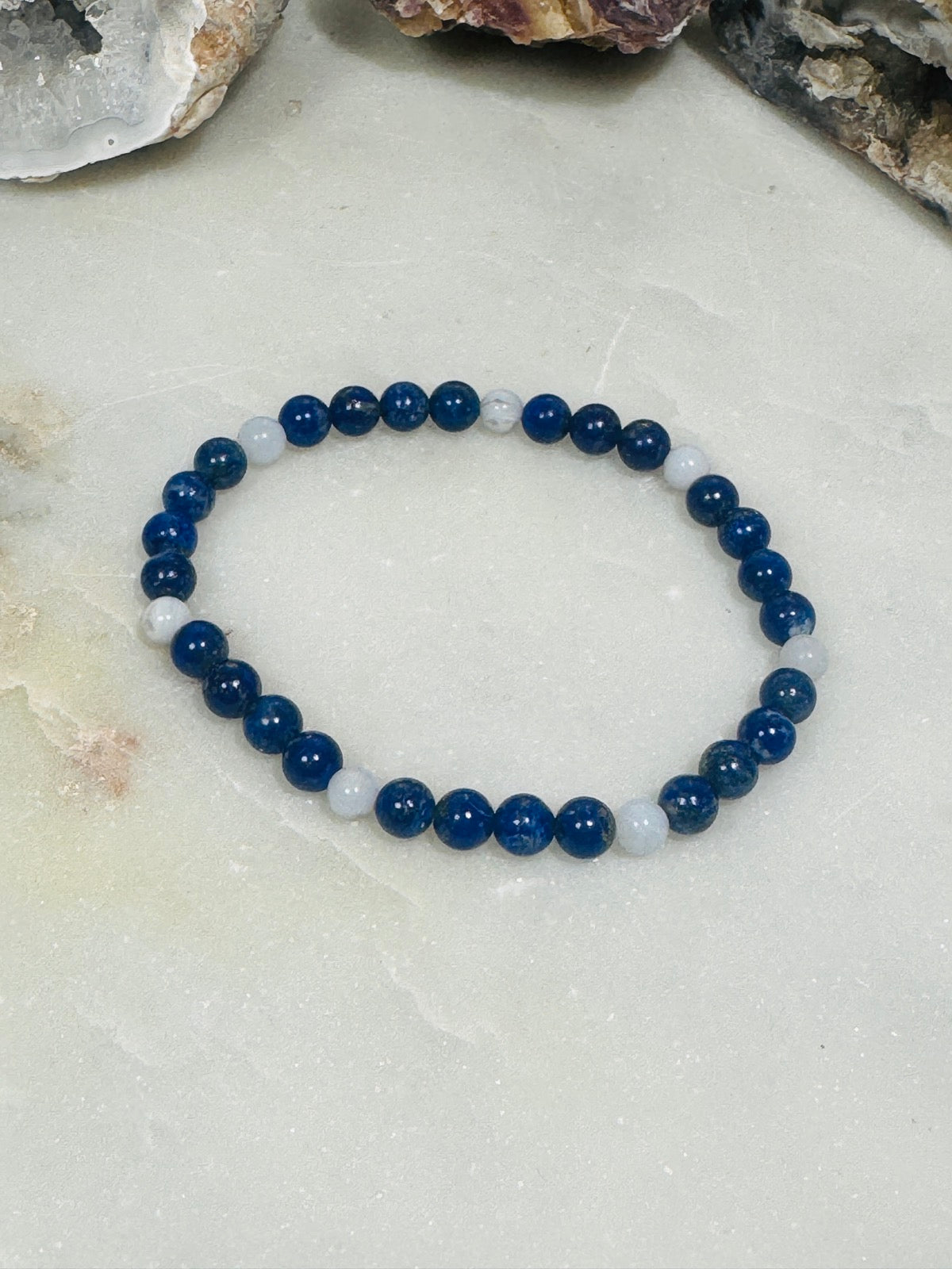 Armband "PRÜFUNG" - Lapislazuli und Chalcedon