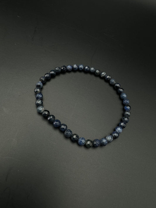 Lapislazuli Armband mit 4/6 mm Perlen facettiert