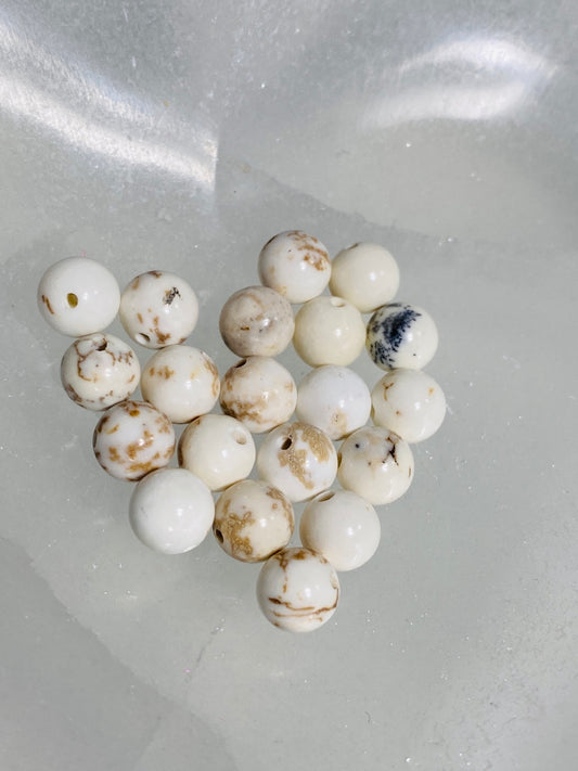 Magnesit Perlen 6 mm - 10 Stück